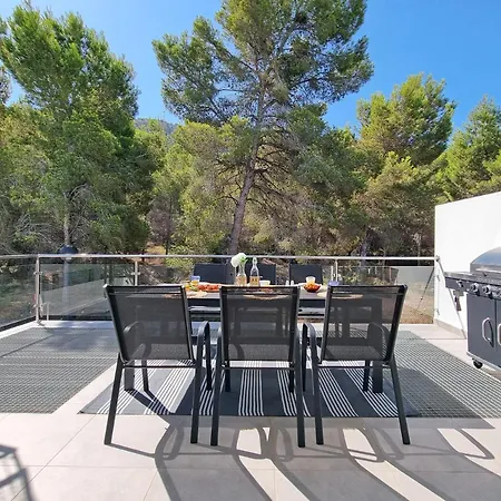 Vistaalbir Townhouse 펜션 *